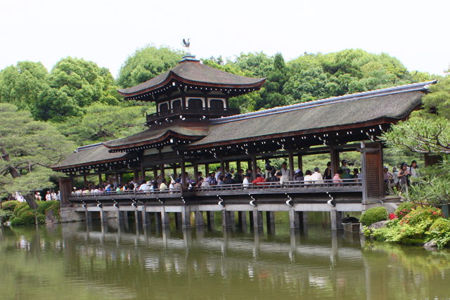 泰平閣(橋殿)