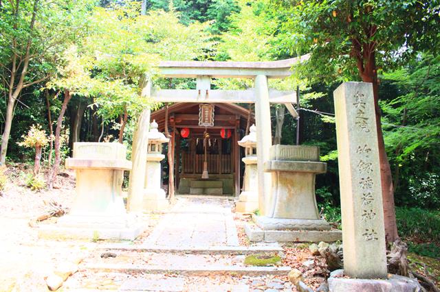 奥之院竹剱稲荷神社