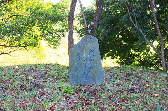 鈴鹿野風呂句碑