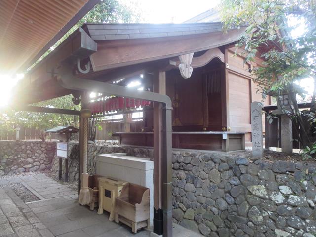 八百萬神社