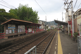 嵐電車折神社駅