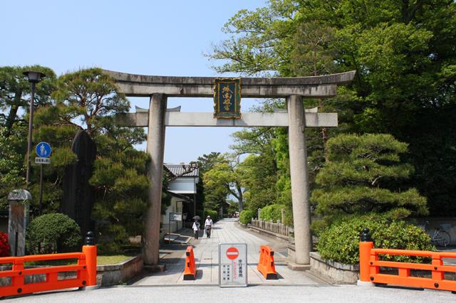 東鳥居