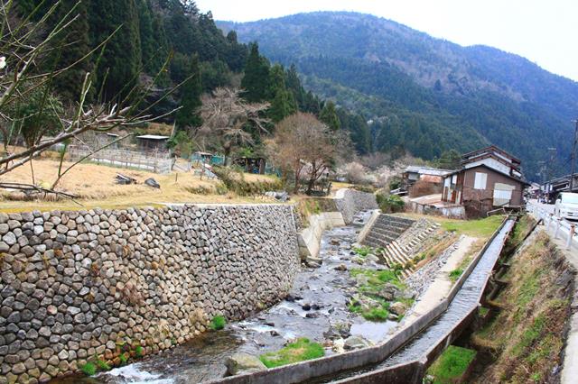 鞍馬川