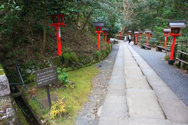 閃緑岩と石英閃緑岩