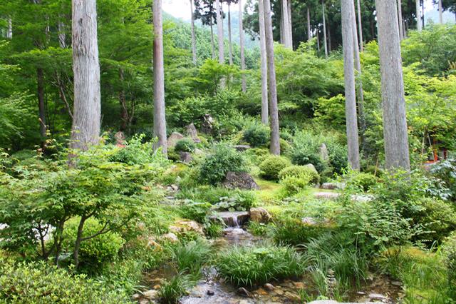 二十五菩薩慈眼の庭