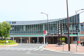 JR亀岡駅